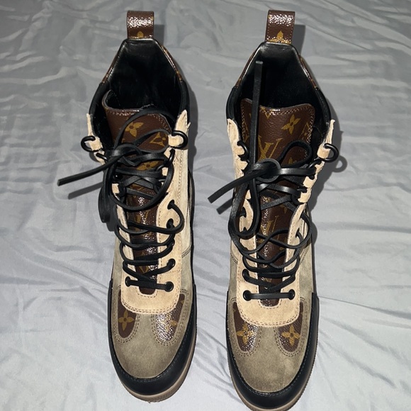 Louis Vuitton Laureate Platform Desert Boot - Picture 2 of 4